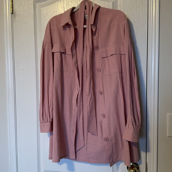 Pink button up dress with belt - Picture 2 of 2